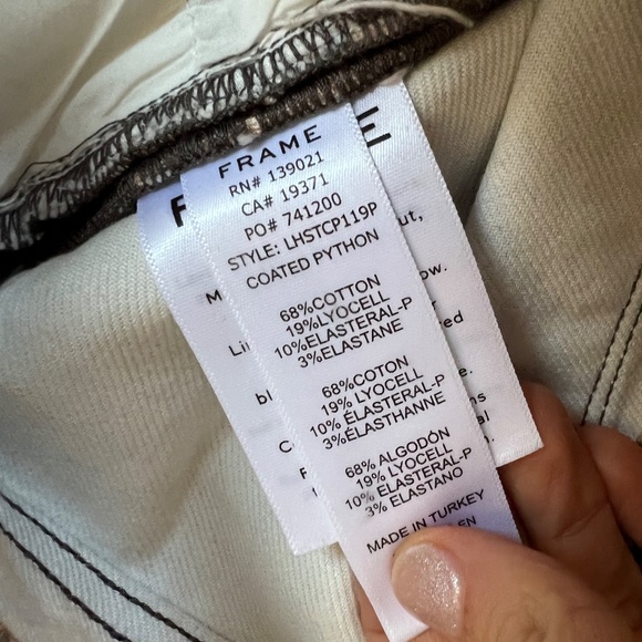 FRAME Python snake print skinny crop high rise pants - Picture 7 of 13